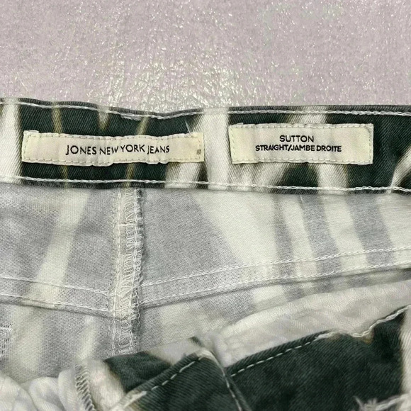 [10]Jones New York Green  Tie Dye Sutton Straight Leg Jeans - Picture 2 of 7